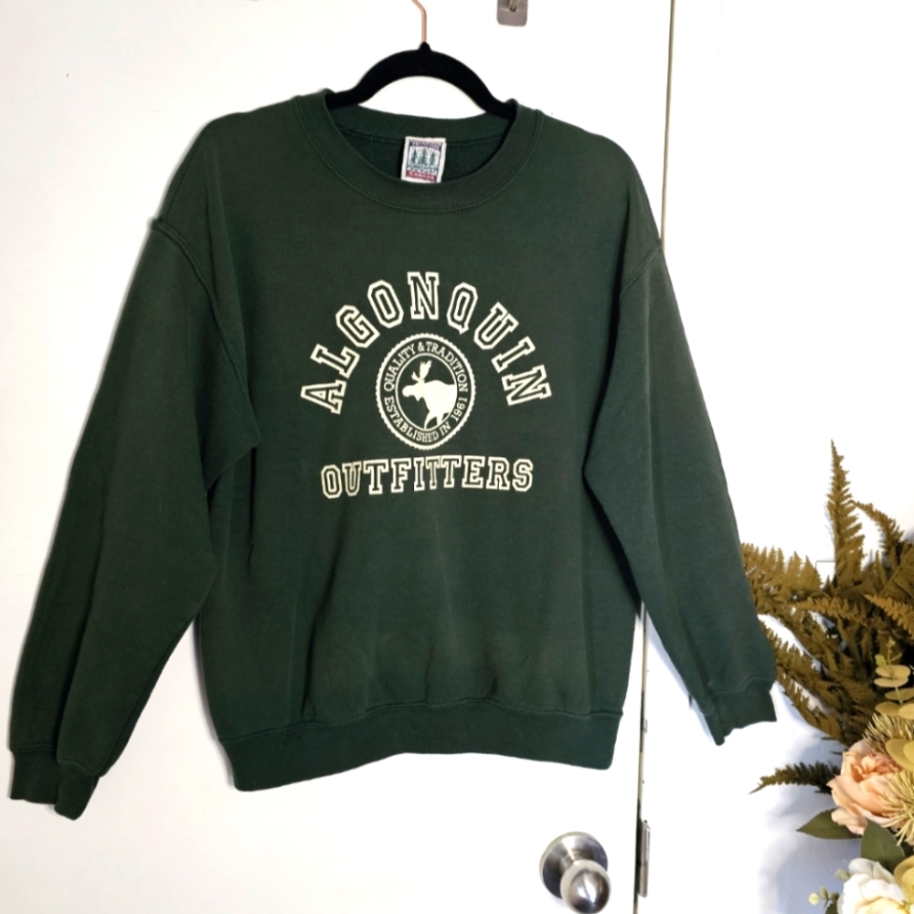 Vintage Green Crewneck Sweater - Picture 2 of 12